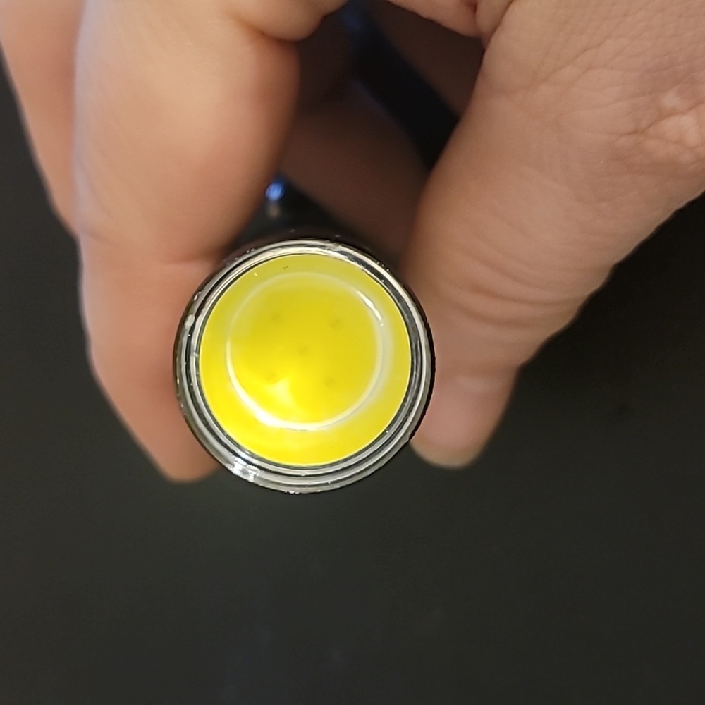 COB LED Mini Flashlight - Picture 2 of 4